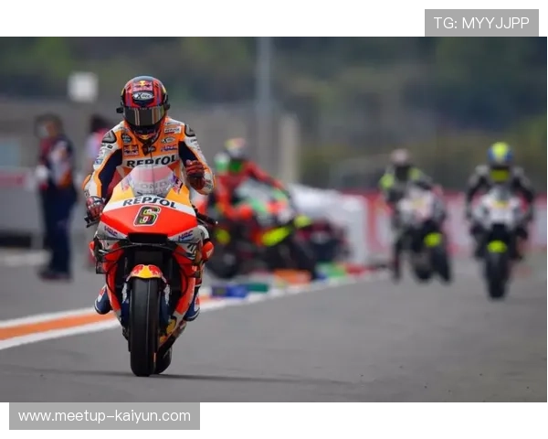 MotoGP赛季最新战报与车手转会动态全解析以及争冠形势前瞻